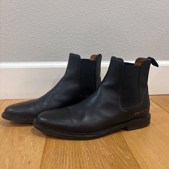 Classic Chelsea Boot in Black Leather - Picture 1 of 5